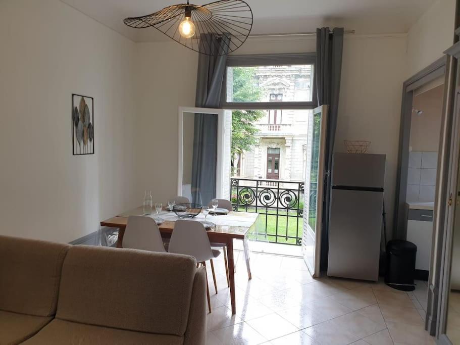 Grand T2 Calme Et Cosy Au « Pyrenees Palace » Bagneres-de-Luchon Exterior photo